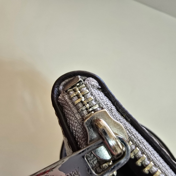 Michael Kors Jet Set East/West Tote Pearl Gray - Picture 6 of 14